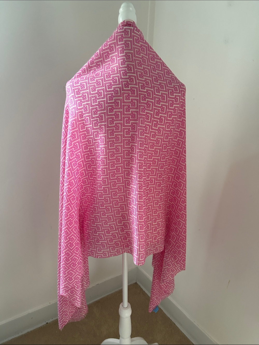 J. McLaughlin Pink/Cream Geometric Wrap Scarf - Picture 6 of 9